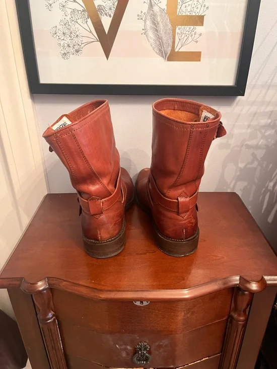 Frye Women's Jaden cross engineer boot in cognac leather - Picture 3 of 3